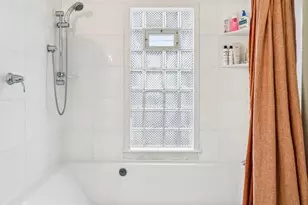 913 N Lawrence St, Philadelphia, PA 19123 - Photo 26