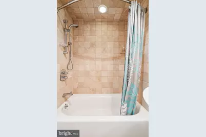 913 N Lawrence Street, Philadelphia, PA 19123 - Photo 32