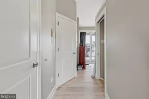 913 N Lawrence St, Philadelphia, PA 19123 - Photo 22