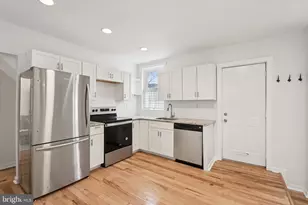 3942 Wallace St, Philadelphia, PA 19104 - Photo 8