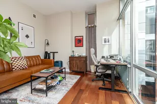 22 S Front St, Philadelphia, PA 19106 - Photo 14