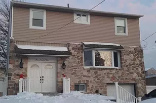 1984 King Arthur Rd, Philadelphia, PA 19116 - Photo 1