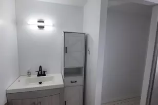 1984 King Arthur Rd, Philadelphia, PA 19116 - Photo 16