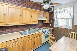 6936 Rutland St, Philadelphia, PA 19149 - Photo 10