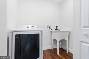 827 N 25th St, Philadelphia, PA 19130 - Photo 24