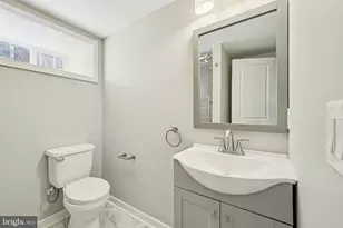 914 S 54th St, Philadelphia, PA 19143 - Photo 36