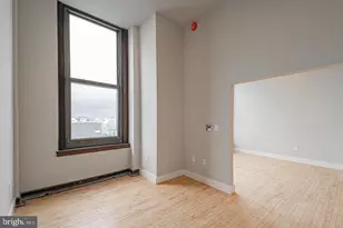 1300 S 19th St, Philadelphia, PA 19146 - Photo 4