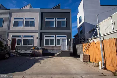 2304 E Sergeant Street, Philadelphia, PA 19125 - Photo 1