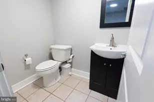 2304 E Sergeant St, Philadelphia, PA 19125 - Photo 30