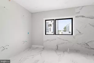 834 Cameron St, Philadelphia, PA 19130 - Photo 10