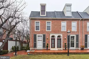 1 Blackwell Pl, Philadelphia, PA 19147 - Photo 32