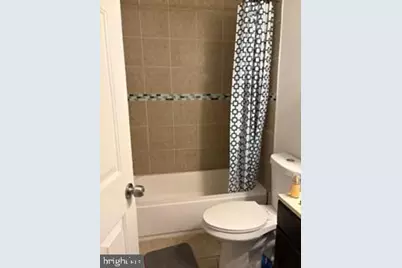 423 N 40th Street, Philadelphia, PA 19104 - Photo 4