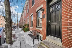2432 Madison Square, Philadelphia, PA 19146 - Photo 2