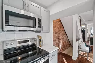 2432 Madison Square, Philadelphia, PA 19146 - Photo 16