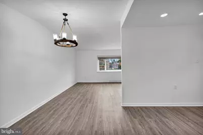 7831 Lorna Drive, Philadelphia, PA 19111 - Photo 12