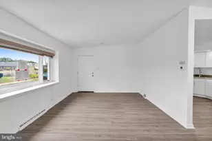 7831 Lorna Dr, Philadelphia, PA 19111 - Photo 6