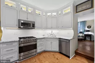 422 S Camac St, Philadelphia, PA 19147 - Photo 12