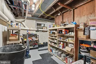 468 Paoli Ave, Philadelphia, PA 19128 - Photo 32