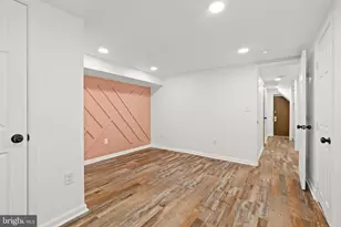 1971 Ashley St, Philadelphia, PA 19138 - Photo 16