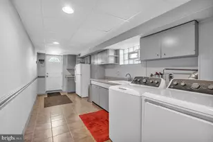 8240 Narvon St, Philadelphia, PA 19136 - Photo 30