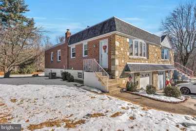 8240 Narvon Street, Philadelphia, PA 19136 - Photo 4