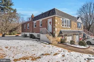 8240 Narvon St, Philadelphia, PA 19136 - Photo 4