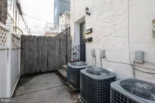 2351 Christian St, Philadelphia, PA 19146 - Photo 20