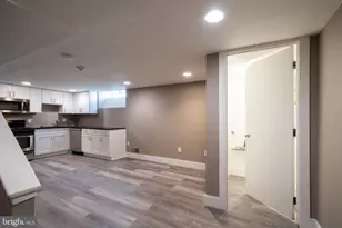 2351 Christian St, Philadelphia, PA 19146 - Photo 4