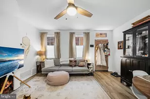 914 S Delhi St, Philadelphia, PA 19147 - Photo 4