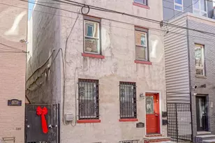 522 Montrose St, Philadelphia, PA 19147 - Photo 1