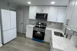 2085 Simon St, Philadelphia, PA 19124 - Photo 4