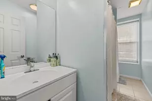 1319 N 19th St, Philadelphia, PA 19121 - Photo 10