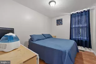 1319 N 19th St, Philadelphia, PA 19121 - Photo 12