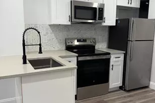 703 W Huntingdon St, Philadelphia, PA 19133 - Photo 1