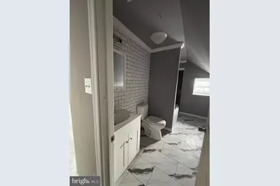 2025 N 62nd Street #3RD FLOOR, Philadelphia, PA 19151 - Photo 8