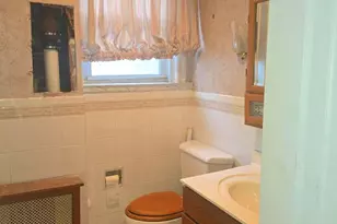 4428 Sherwood Rd, Philadelphia, PA 19131 - Photo 14