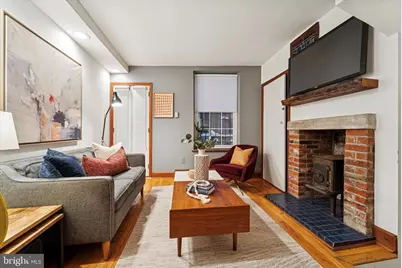 536 Montrose Street #A, Philadelphia, PA 19147 - Photo 2