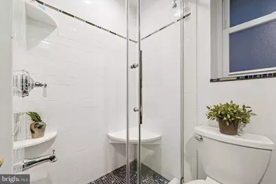 536 Montrose Street #A, Philadelphia, PA 19147 - Photo 12