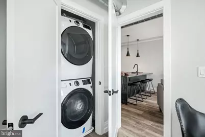 526 Brown Street #UNIT 303, Philadelphia, PA 19123 - Photo 14