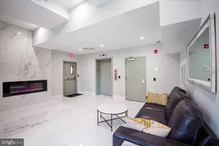 526 Brown St, Philadelphia, PA 19123 - Photo 24