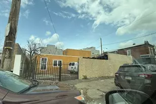 1854 E Oakdale St, Philadelphia, PA 19125 - Photo 1