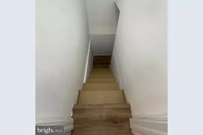 8409 Loretto Avenue, Philadelphia, PA 19152 - Photo 32