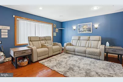 12701 Medford Road, Philadelphia, PA 19154 - Photo 4