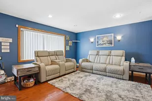 12701 Medford Rd, Philadelphia, PA 19154 - Photo 4