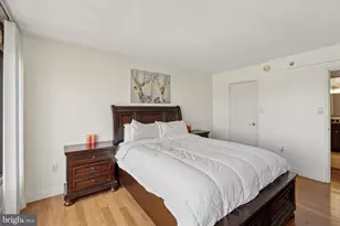 2001 Hamilton St, Philadelphia, PA 19130 - Photo 8