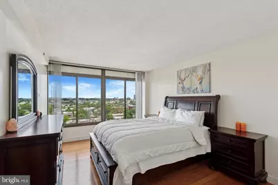 2001 Hamilton Street #1523, Philadelphia, PA 19130 - Photo 6