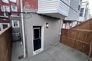 40 W Sharpnack St, Philadelphia, PA 19119 - Photo 14