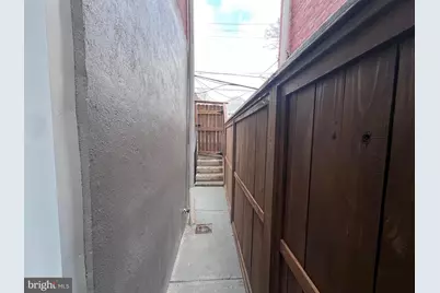 40 W Sharpnack Street, Philadelphia, PA 19119 - Photo 18