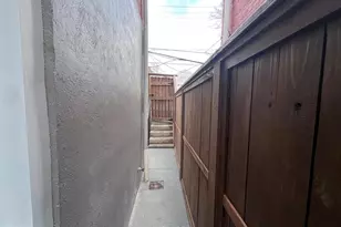 40 W Sharpnack St, Philadelphia, PA 19119 - Photo 18