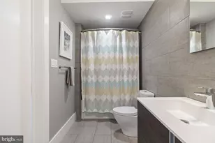 819 N Orkney St, Philadelphia, PA 19123 - Photo 18